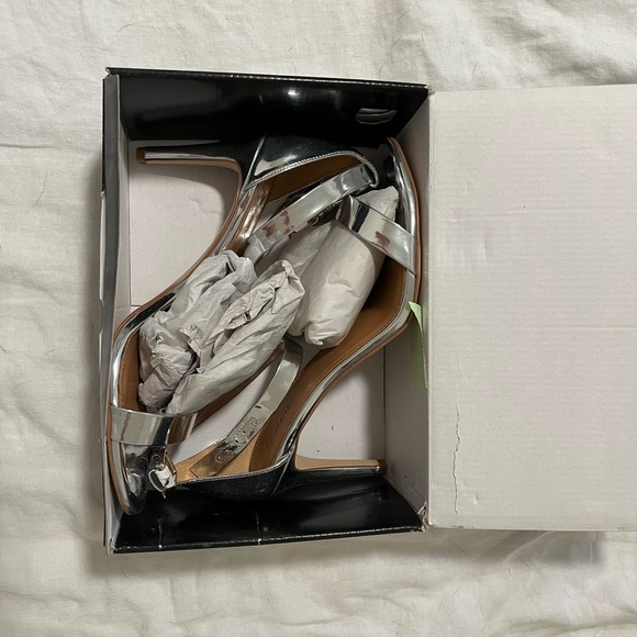 🩶 J. Crew silver metallic high-heel sandals size 11 🩶 - Picture 2 of 9